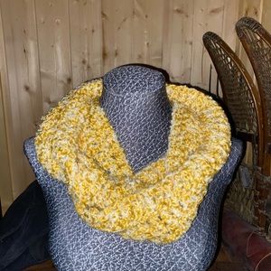 Gorgeous Cream & Yellow Infinity Scarf